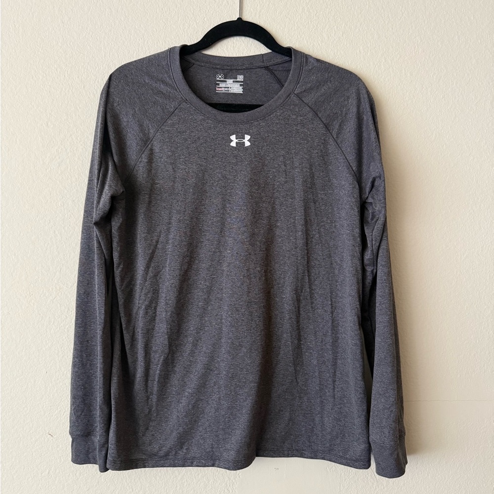 Under Armour Women’s Gray Long Sleeve Shirt